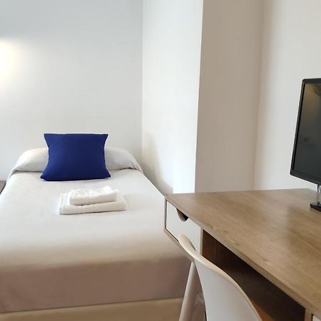 Hotel Huespedes Sa Font Ibiza Zewnętrze zdjęcie