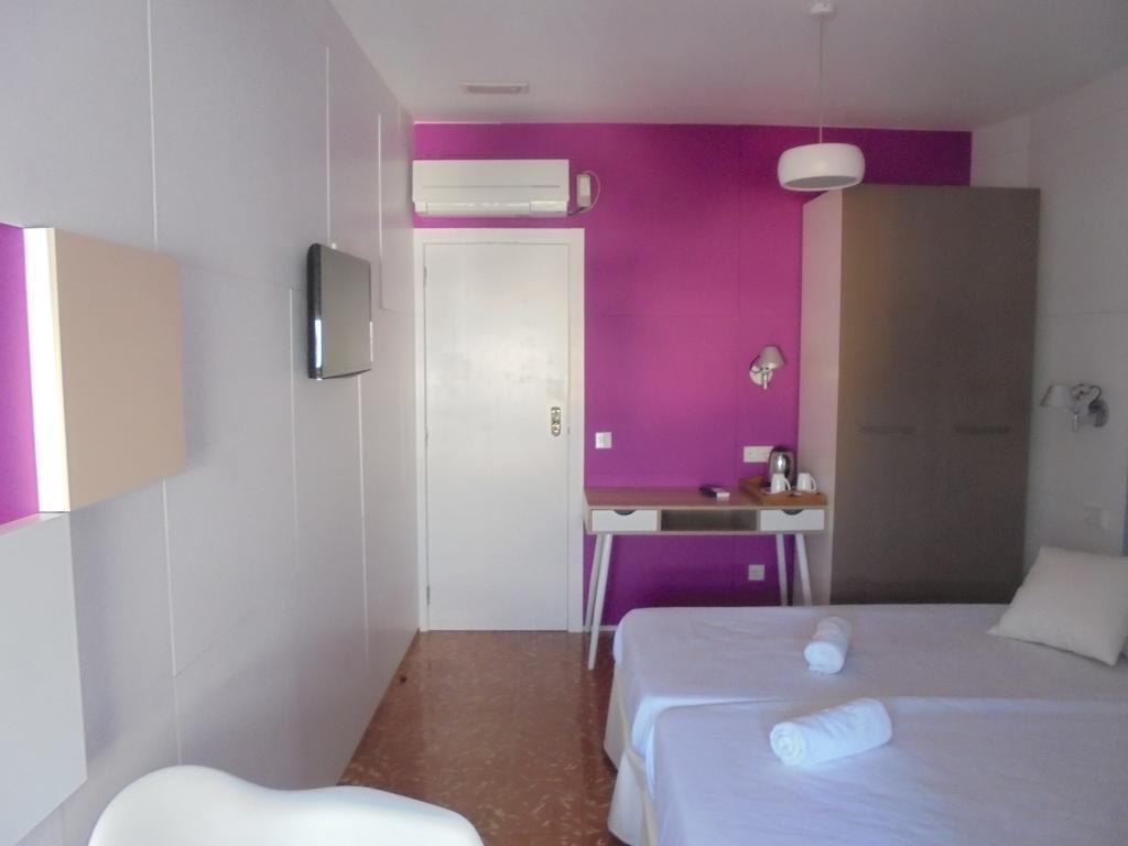Hotel Huespedes Sa Font Ibiza Zewnętrze zdjęcie